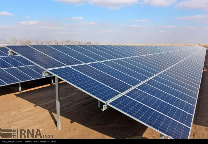 Aerial View of Iran’s Largest Solar Power Plant Aerial View of Iran’s Largest Solar Power Plant